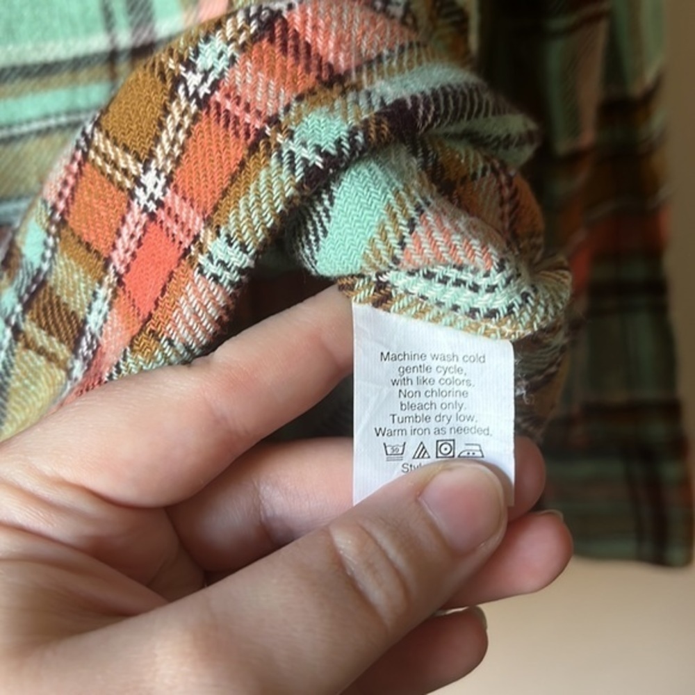 ❤️FINAL SALE❤️ J. Crew The Boy Shirt Button Down Multicolor Flannel Size 0 - Picture 8 of 9